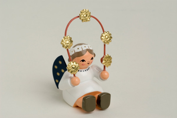 KWO - Engel, sitzend mit Sternbogen