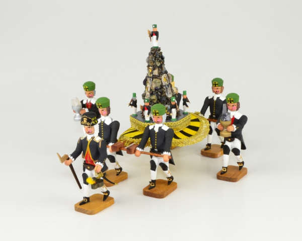 Walter Werner - Erzpyramide mit 7 Barockbergleuten